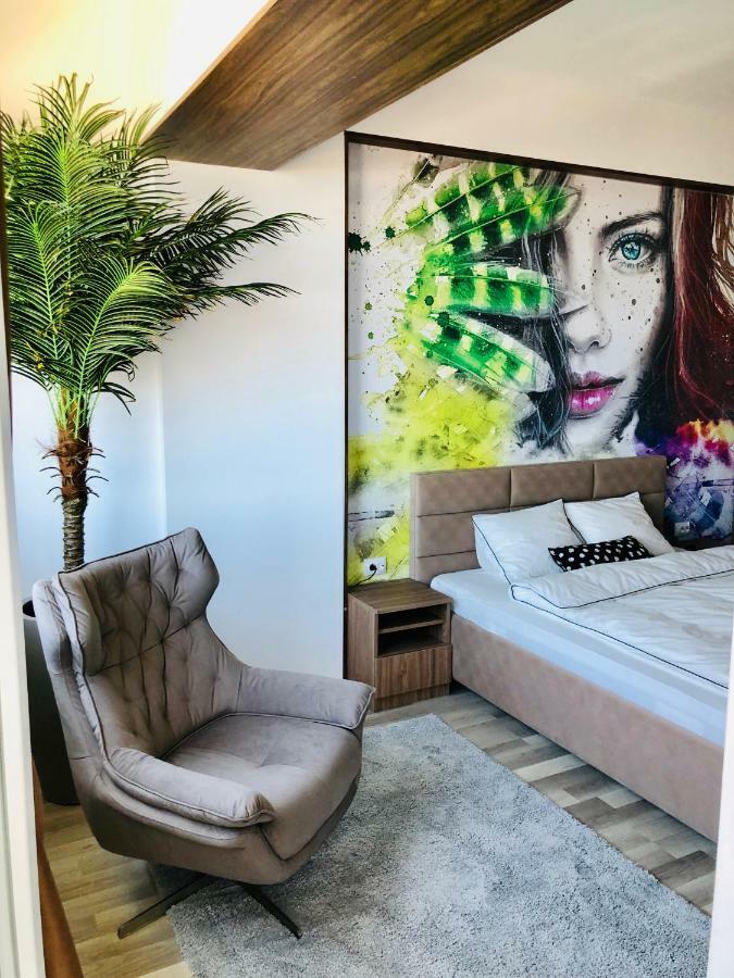 מאמאיה Hg Apartaments מראה חיצוני תמונה