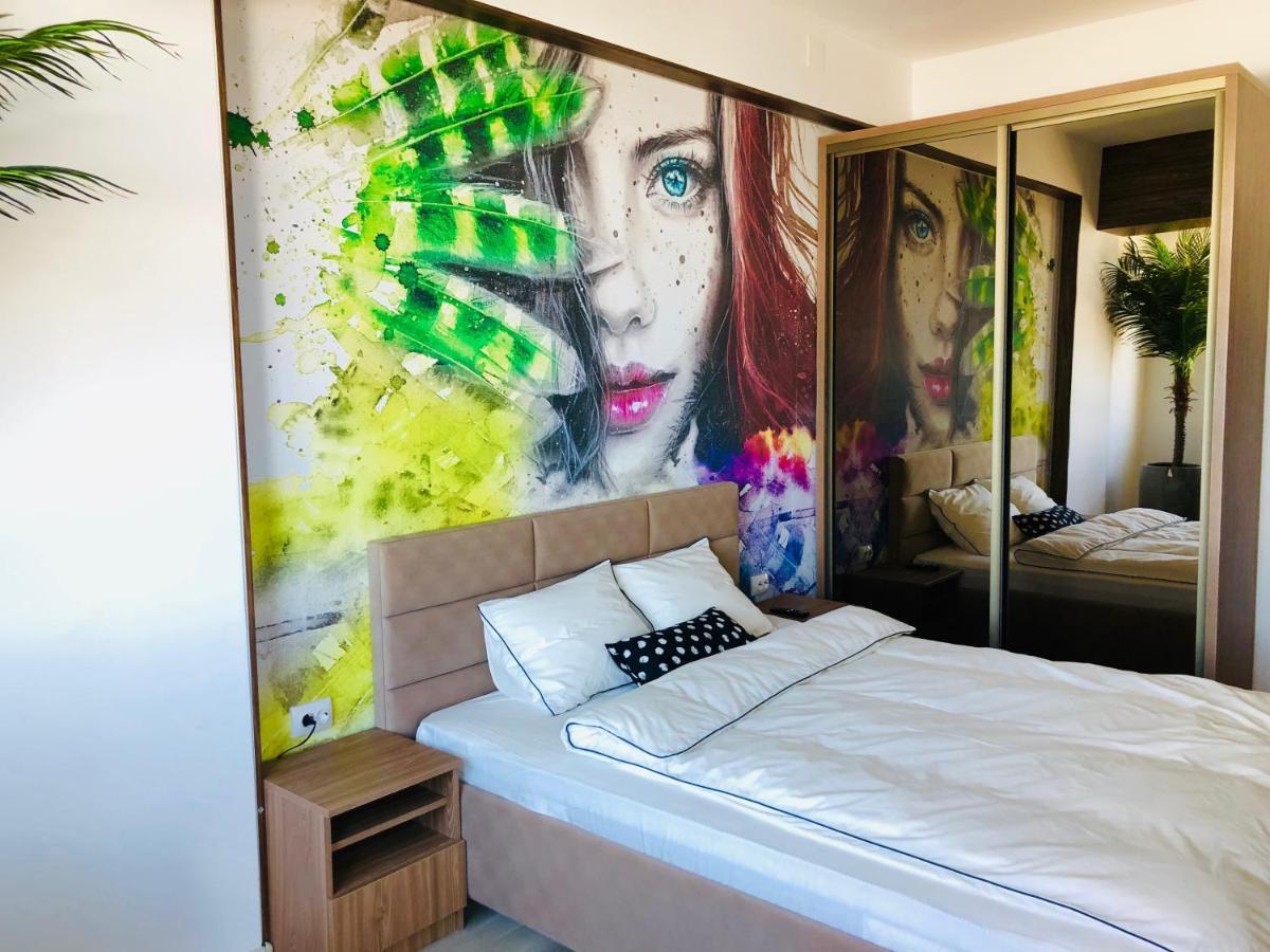 מאמאיה Hg Apartaments מראה חיצוני תמונה